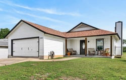 12212 Mustang Dr, Buda, TX 78610