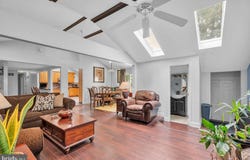 3 SOUTHGATE Drive, VOORHEES, NJ 08043