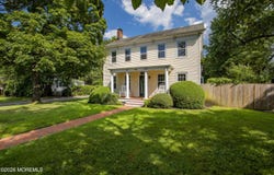 852 River Road, Fair Haven, NJ 07704