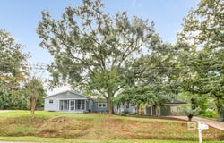 506 Church Ave, Daphne, AL 36526