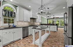 691 N Beaverdam, Florence, SC 29501