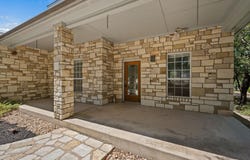 98 Brookhollow Dr, Wimberley, TX 78676