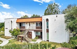 6878 Navajo Rd, San Diego, CA 92119