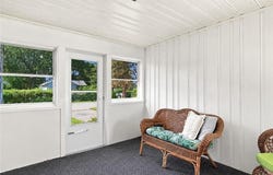 12 Rollins Road, Warwick, RI 02889
