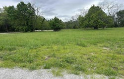 105 SE 315p Road, Clinton, MO 64735