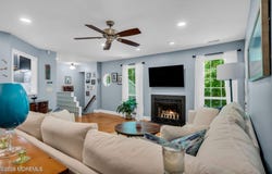 364 Mayfair Place, Morganville, NJ 07751