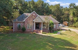 4 Douglas, Ellisville, MS 39437