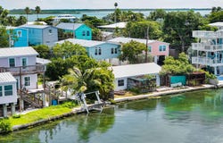 4 Shore Drive, Saddlebunch, FL 33040