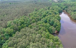 122 Palomino Rd, Carthage, NC 28327
