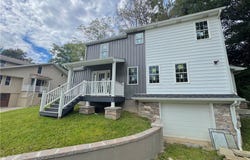 7651 Pennsylvania Ave, North Huntingdon, PA 15501