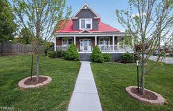 305 Texas Avenue, Bristol, VA 24201