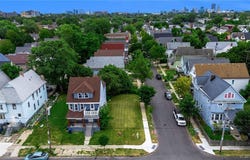 393 Hampshire Street, Buffalo, NY 14213