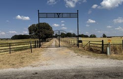 986 County Road 1785, Sunset, TX 76270
