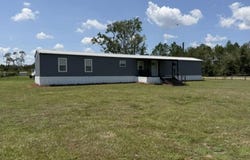 264 Cuttings Loop Road, Homerville, GA 31634