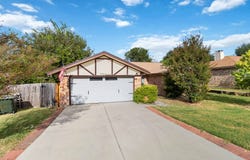 4706 WEDGEWOOD DR, Schertz, TX 78108