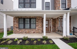 304 SQUIRE Drive, NEWTOWN SQUARE, PA 19073