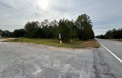 2604 Oakridge Dr, Albany, GA 31721