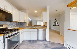 106 E Redrock Drive, Burlington, VT 05401