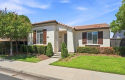 3905 Richmond Avenue, Clovis, CA 93619