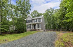 10 ZEPHYR RD, PALMYRA, VA 22963