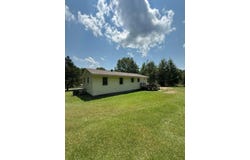 945 4TH St, Carbon Hill, AL 35549