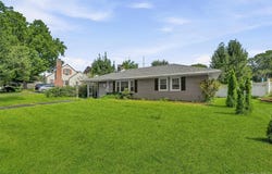 105 Pine Drive, New Windsor, NY 12553