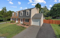 706 EDWARDS FERRY Road NE, LEESBURG, VA 20176