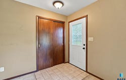 406 Johnson Ave, Baltic, SD 57003-2001
