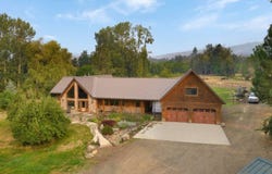 37495 Boulder Flat Lane, Halfway, OR 97834
