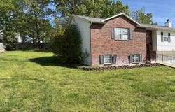 107 Dogwood Cir, Saint Robert, MO 65584
