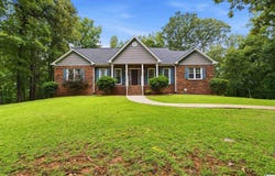 205 CHESTNUT CIRCLE, ALABASTER, AL 35007