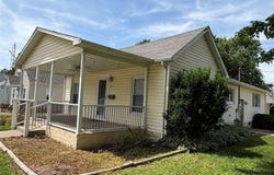 625 Young Street, Nokomis, IL 62075