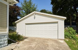 1102 Diagonal Road, Akron, OH 44320