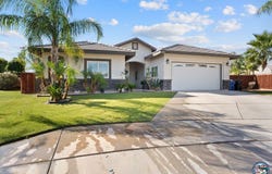 272 Bell Ct, Brawley, CA 92227