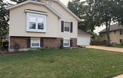 746 Galway Drive, Ballwin, MO 63021