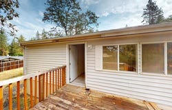 1216 Summit Loop, Grants Pass, OR 97527