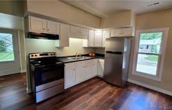 505 N Monroe St, Versailles, MO 65084