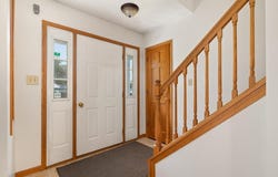 1877 August Dr, Ontario, OH 44906