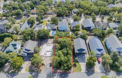 136 NE 12th Street, Oak Island, NC 28465