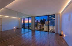 1750 E Ocean, Long Beach, CA 90802
