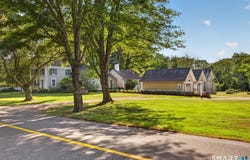 2 Rowland Road, Old Lyme, CT 06371