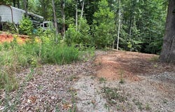 126 Des Moines, Bracey, VA 23919