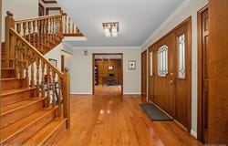 1105 Byron Drive, Troy, MI 48098