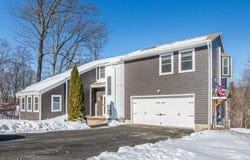 15 Sachem Rd, Jefferson Twp., NJ 07849-1007