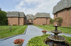 2385 Covington Road, Fairlawn, OH 44313