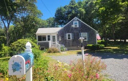 177 Bayview Circle, Osterville, MA 02655
