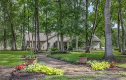 2250 Dillard Road, Brenham, TX 77833