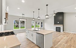 1415 Legend Dr, Tiffin, IA 52340