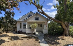 650 N Fifth Ave., Sequim, WA 98382