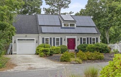 87 Neshobe Road, Mashpee, MA 02649